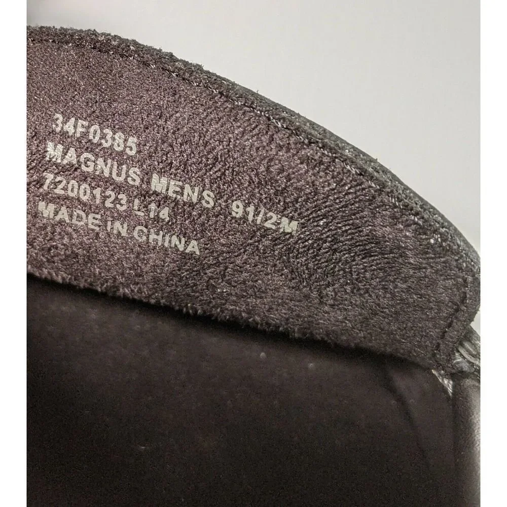 Calvin Klein Men's Magnus Slip-On Size 9.5 M